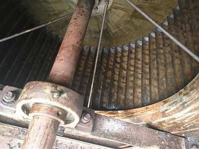 大型抽油煙機(jī)清潔