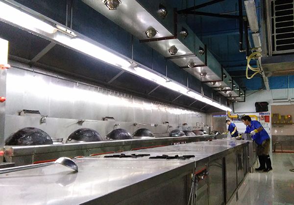 【深圳油煙機清洗】為什么要進行油煙管道清洗，大型油煙機清洗怎么樣