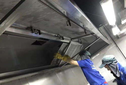 【深圳油煙管道清洗】深圳提供保潔清洗 專業(yè)團隊快速上門服務 價格平民